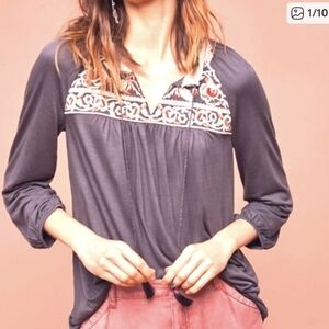 Anthropologie One September Gray embroidered tassel tie top, Size M